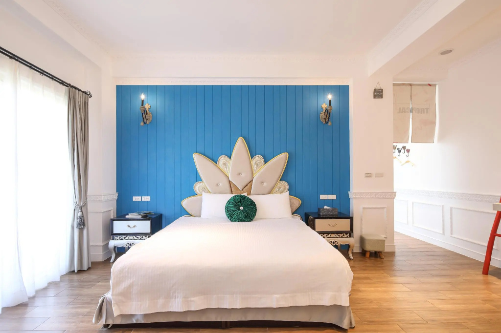 Superior Double room (full double bed)