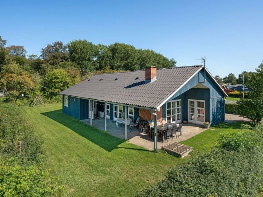 Отель "Farnke" - 600m from the sea in SE Jutland в Грастене
