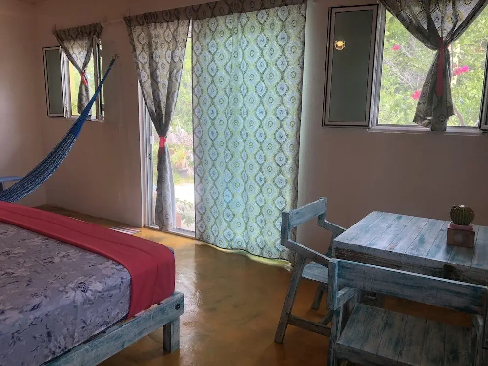 Economy room