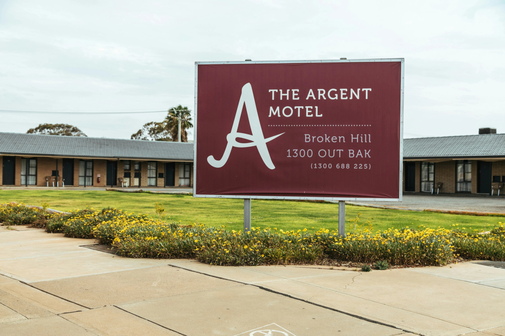 The Argent Motel