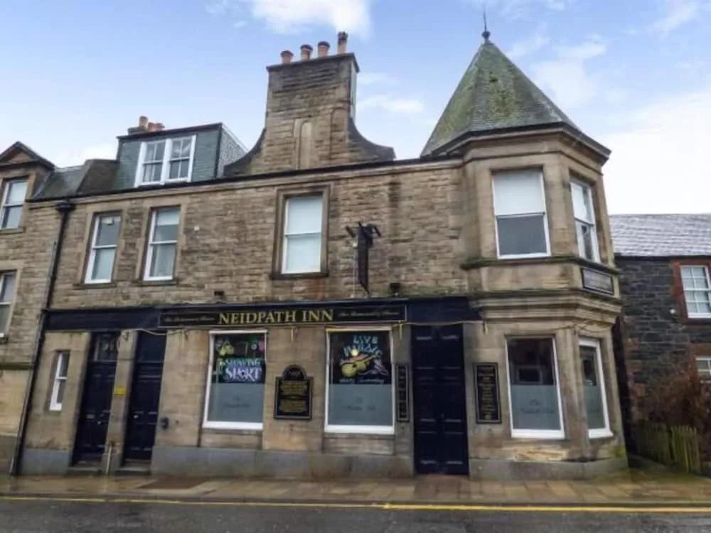 The Neidpath Inn