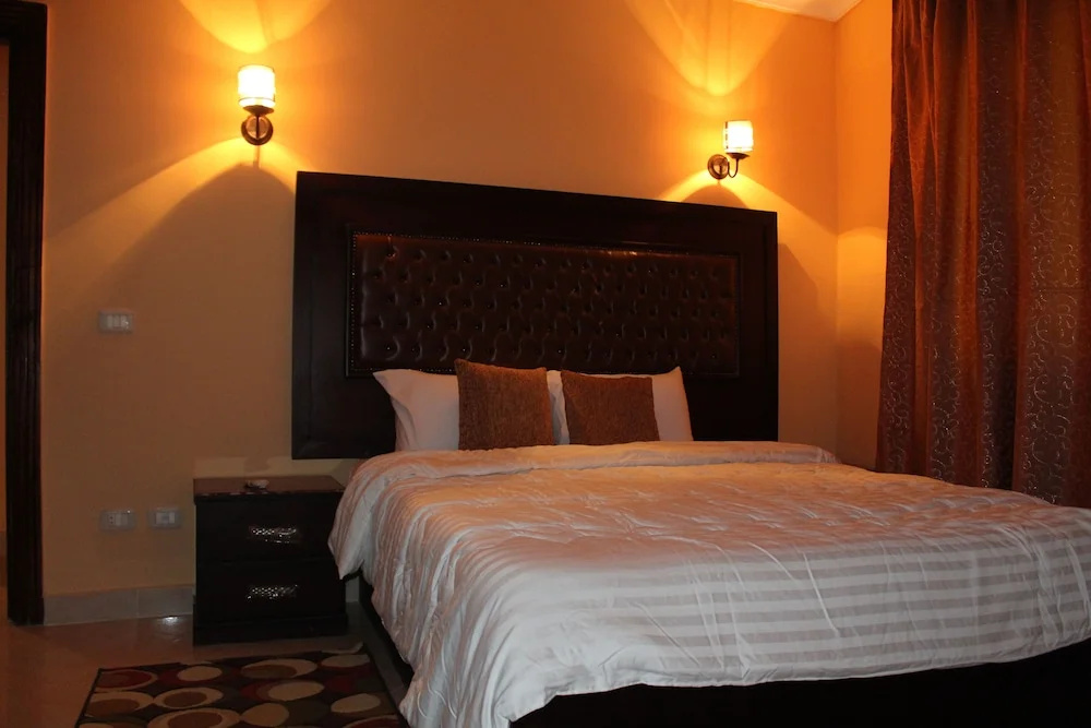 Heliopolis Rock Residence - Chambres