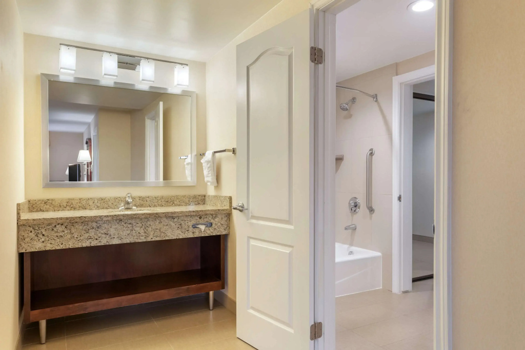 Best Western Plus West Covina Inn - Général