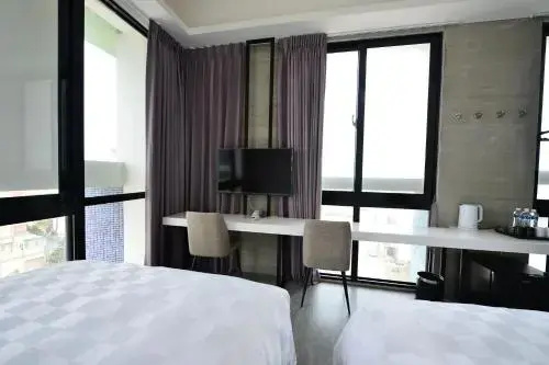 Sky Square Business Travel
