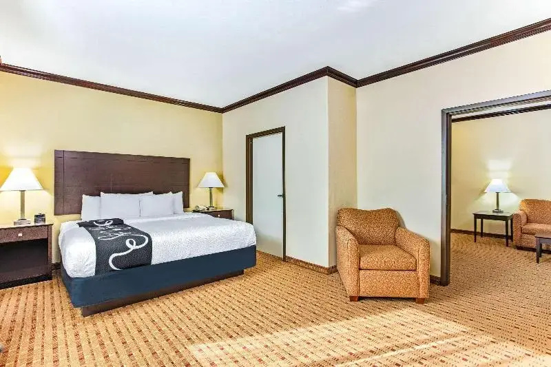 La Quinta Inn & Suites by Wyndham Ennis - Chambres