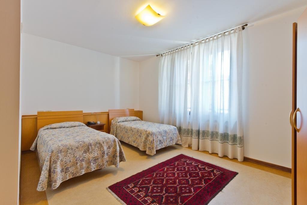 Albergo Roma by null