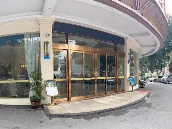 Vienna Classic Hotel (Chongqing Bishan Aokang)