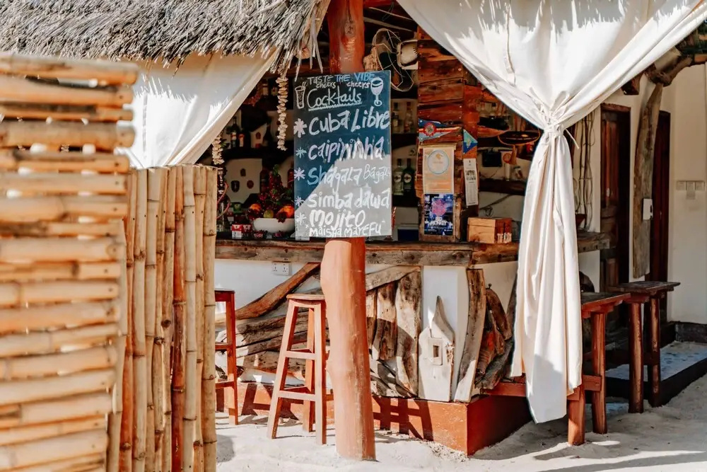 Food & Beverage