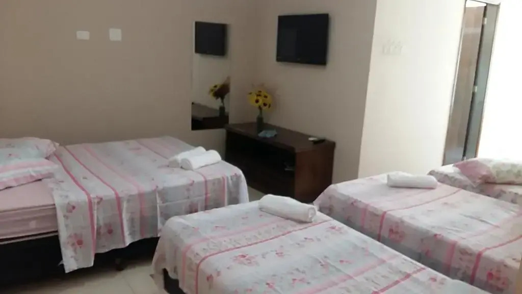 標準觀景四人房