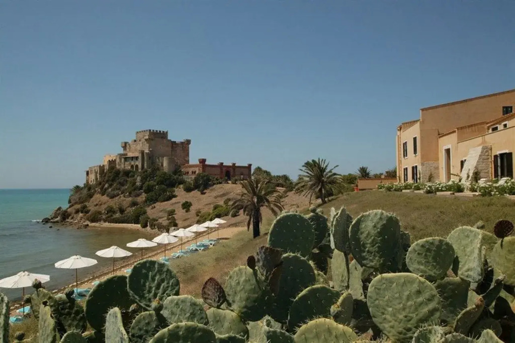 Falconara Charming House