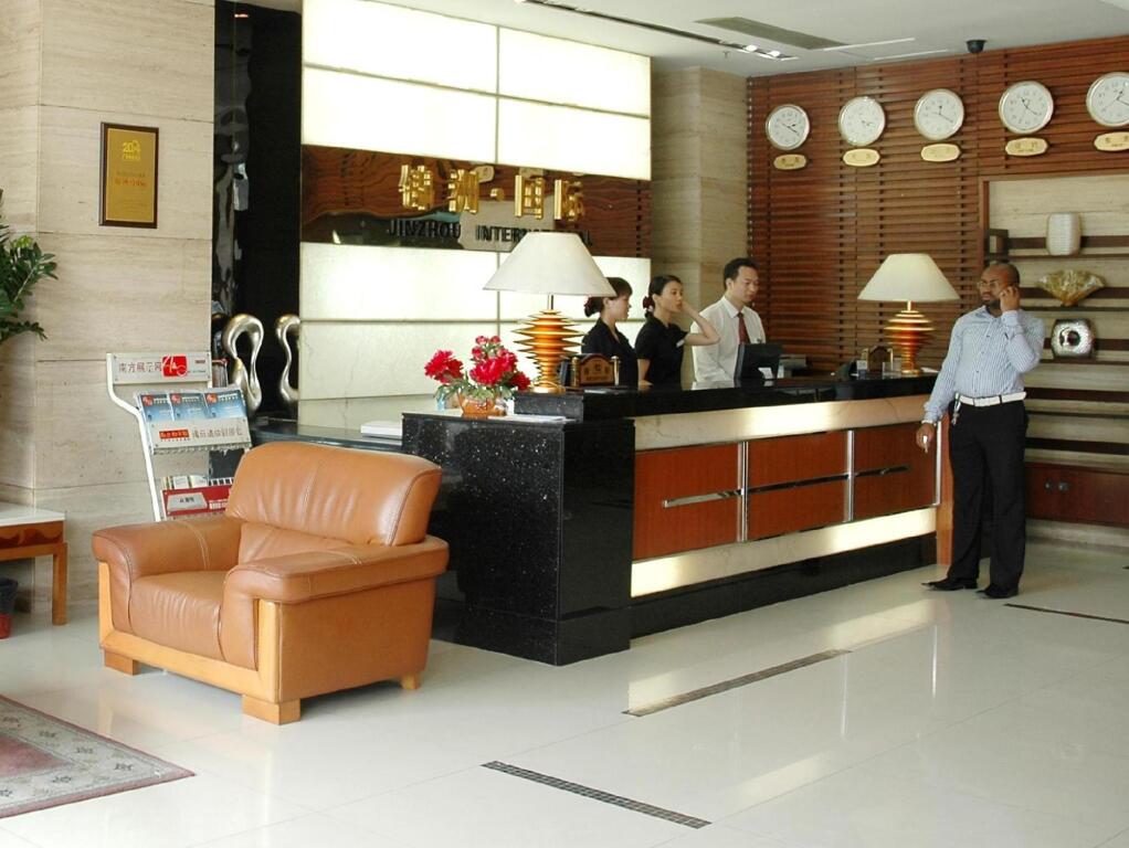 Jinzhou Business Hotel by null