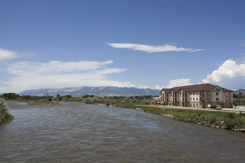 Holiday Inn Express & Suites Silt-Rifle by IHG