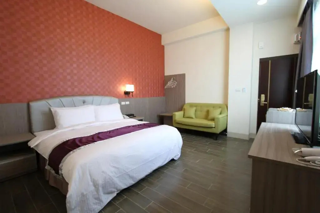 Standard Double room (full double bed)