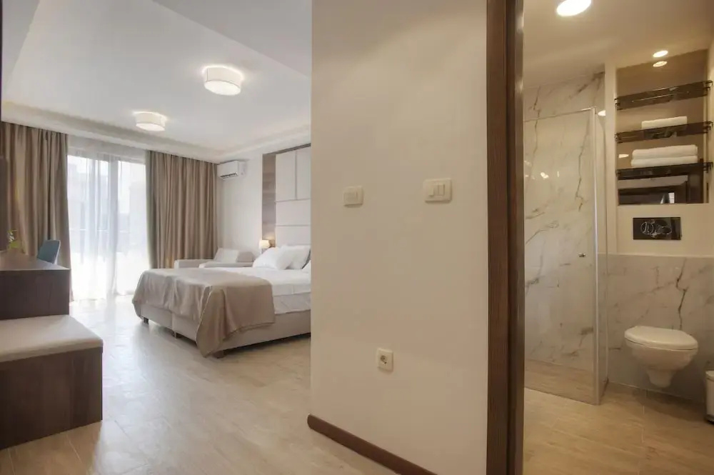Hotel photo 20