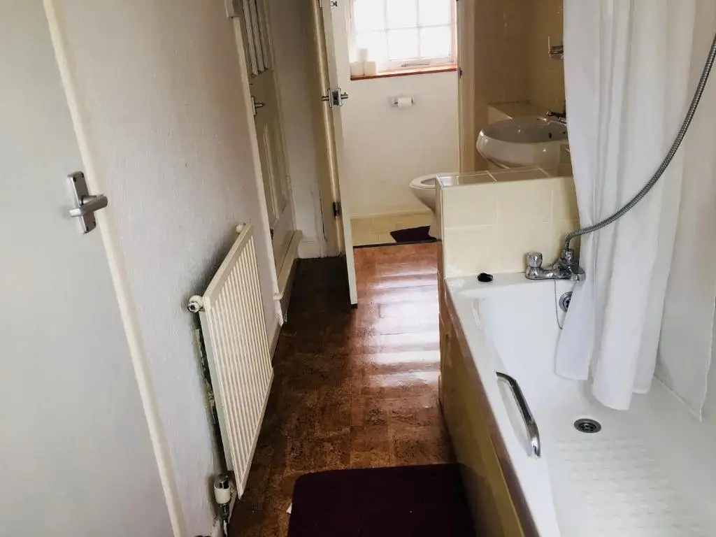 Standard Double room with sea view (full double bed)