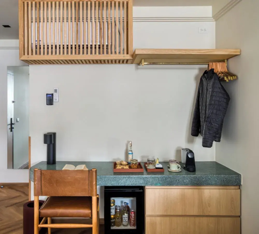 Standard Double room with balcony (full double bed)