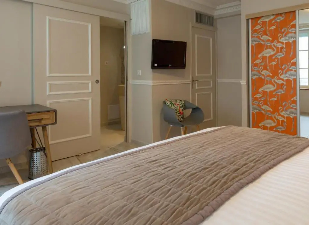 Standard Double room (full double bed)