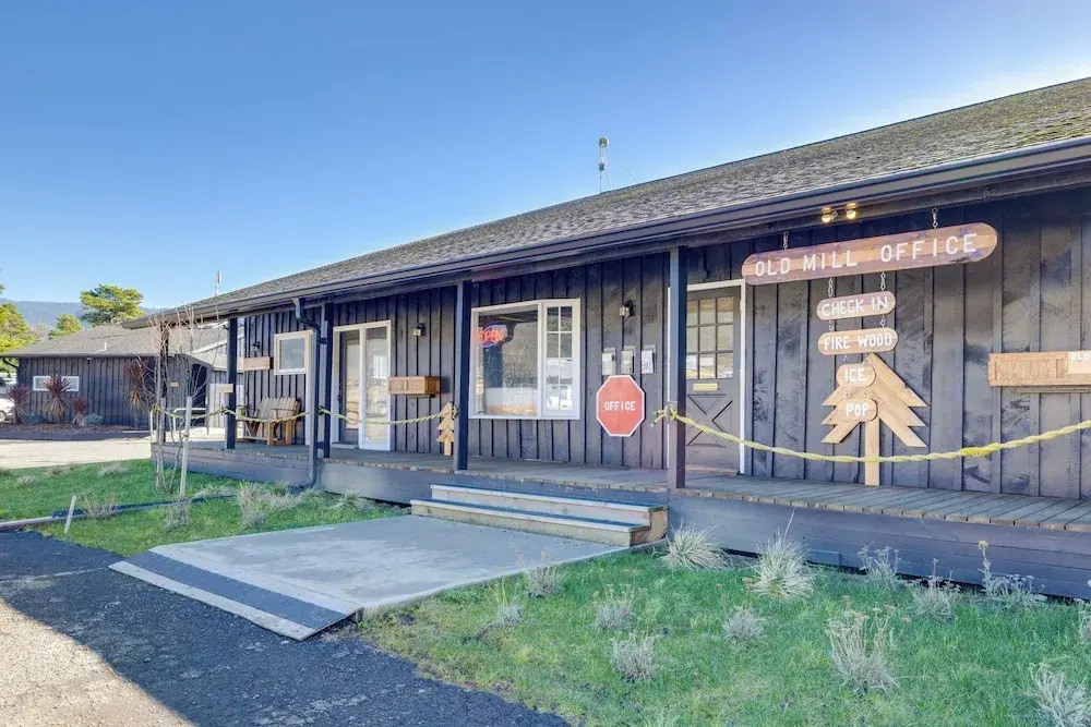 Roam Tillamook