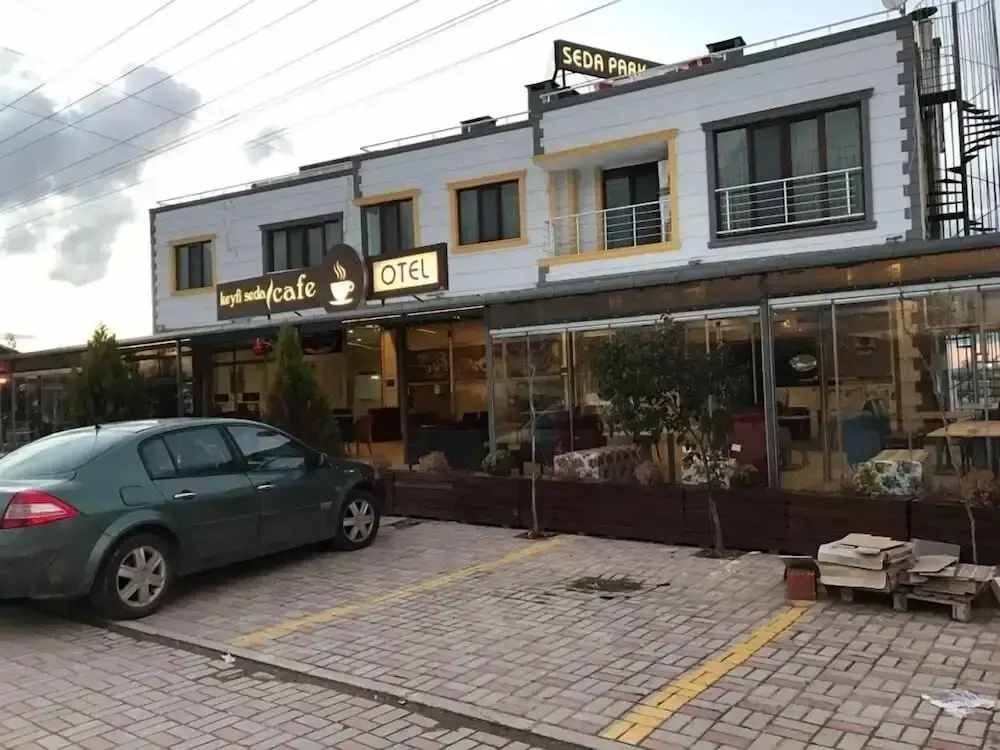 Sedapark Hotel