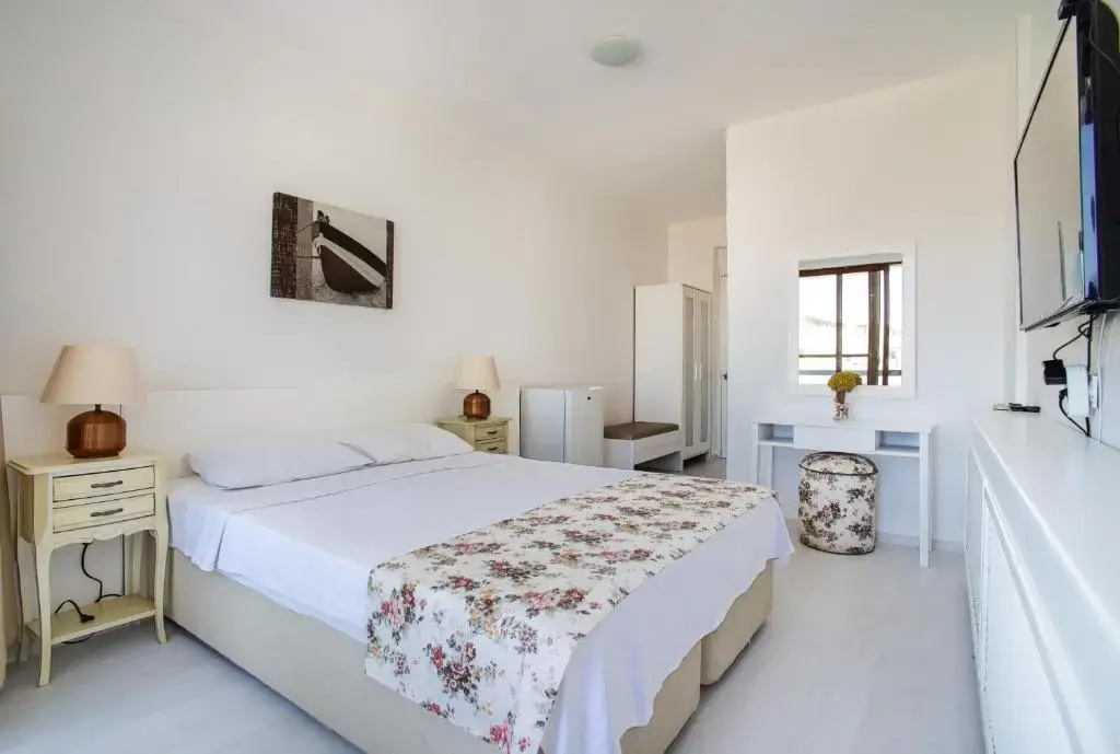 Standard Double room with balcony (full double bed)