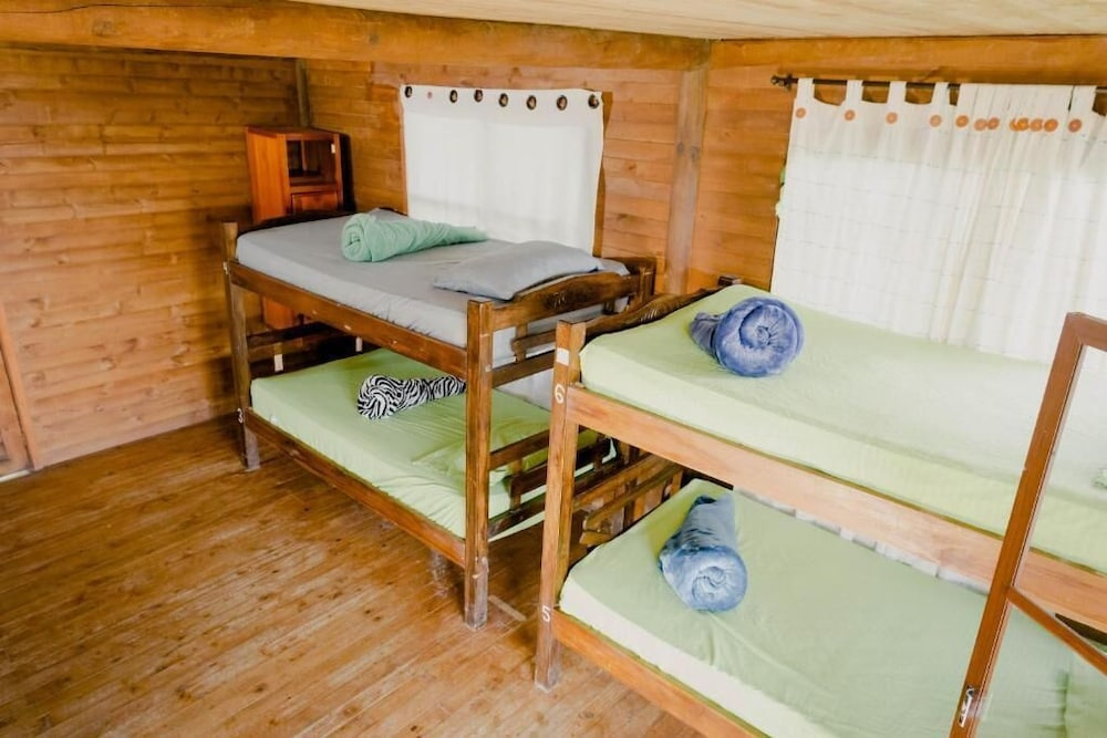 Bed in Dorm with balcony and with mountain view