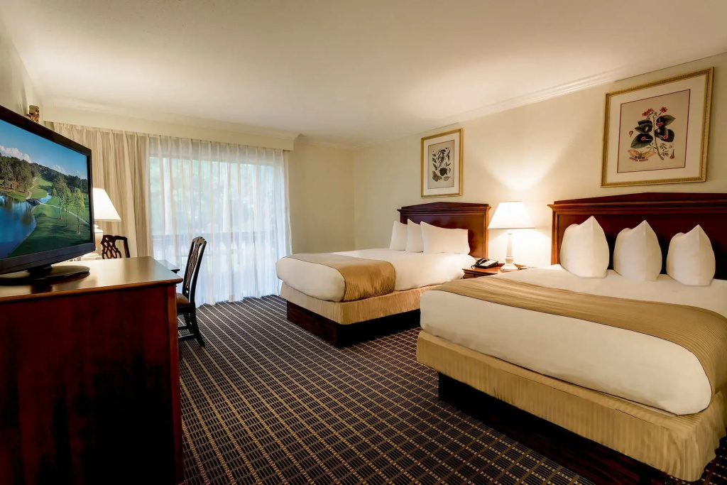 Mission Resort and Club