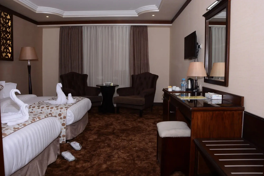 Hotel photo 2