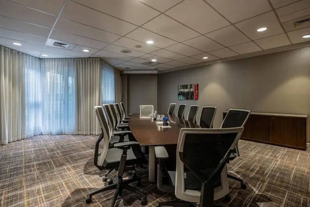 Delta Hotels Montreal