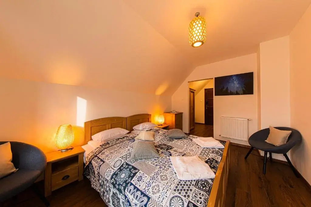 Standard Double room with balcony (twin beds)