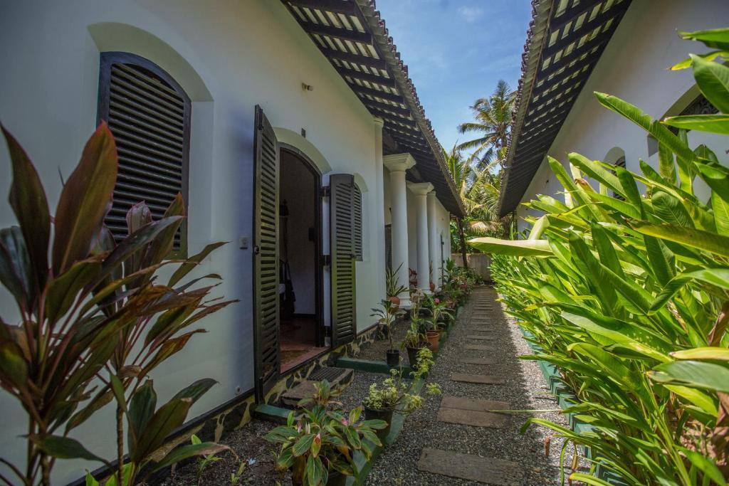 Villa Tissa Beach Resort