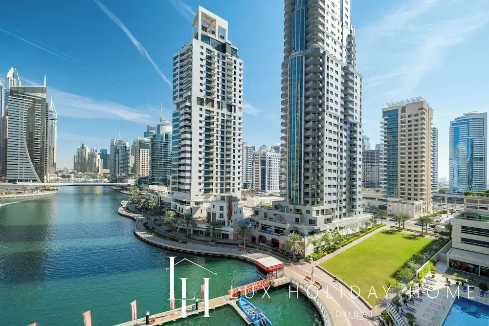 LUX The Marina View Suite 1