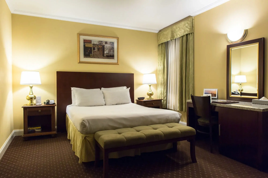Hotel Stanford by null
