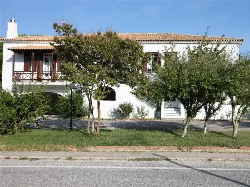 Alkistis Hotel Apartments
