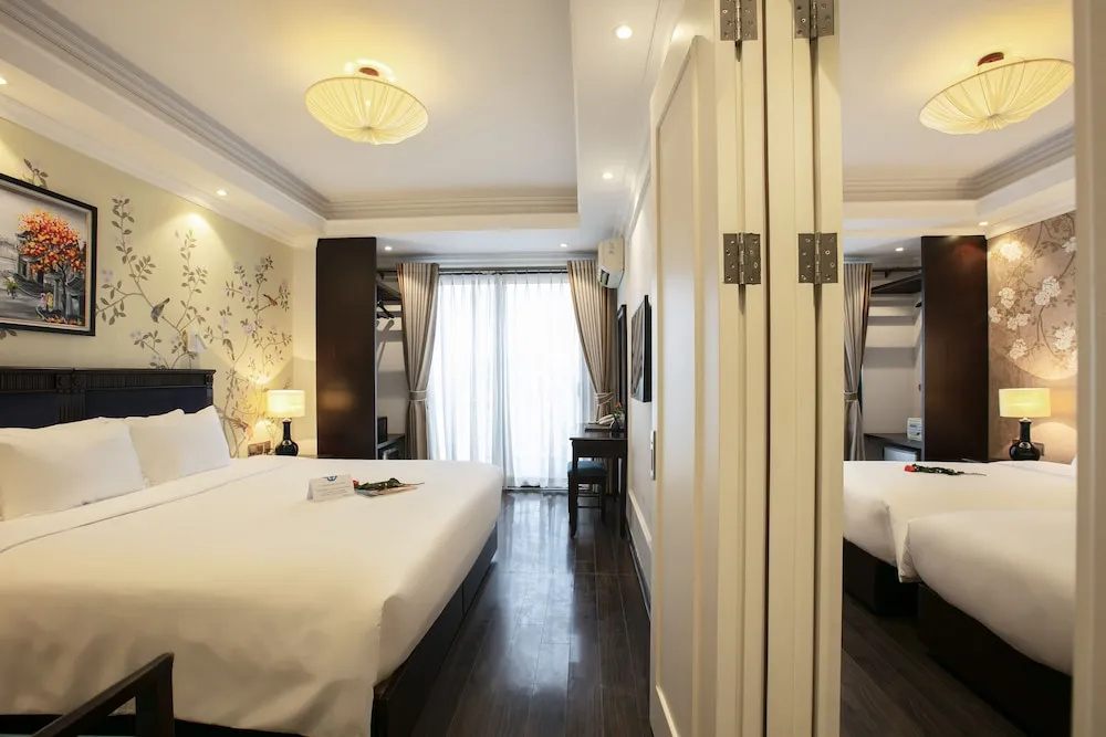 Golden Legend Boutique Hotel — фото