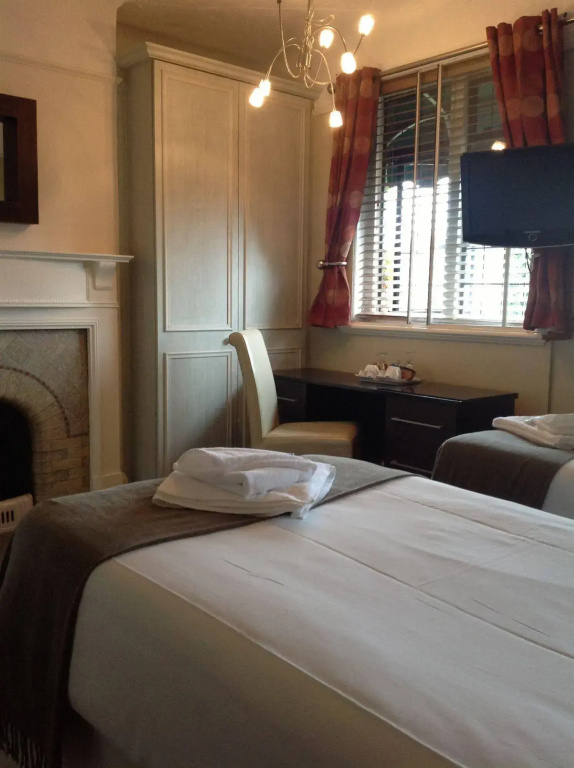 Oak Lodge Hotel - Général