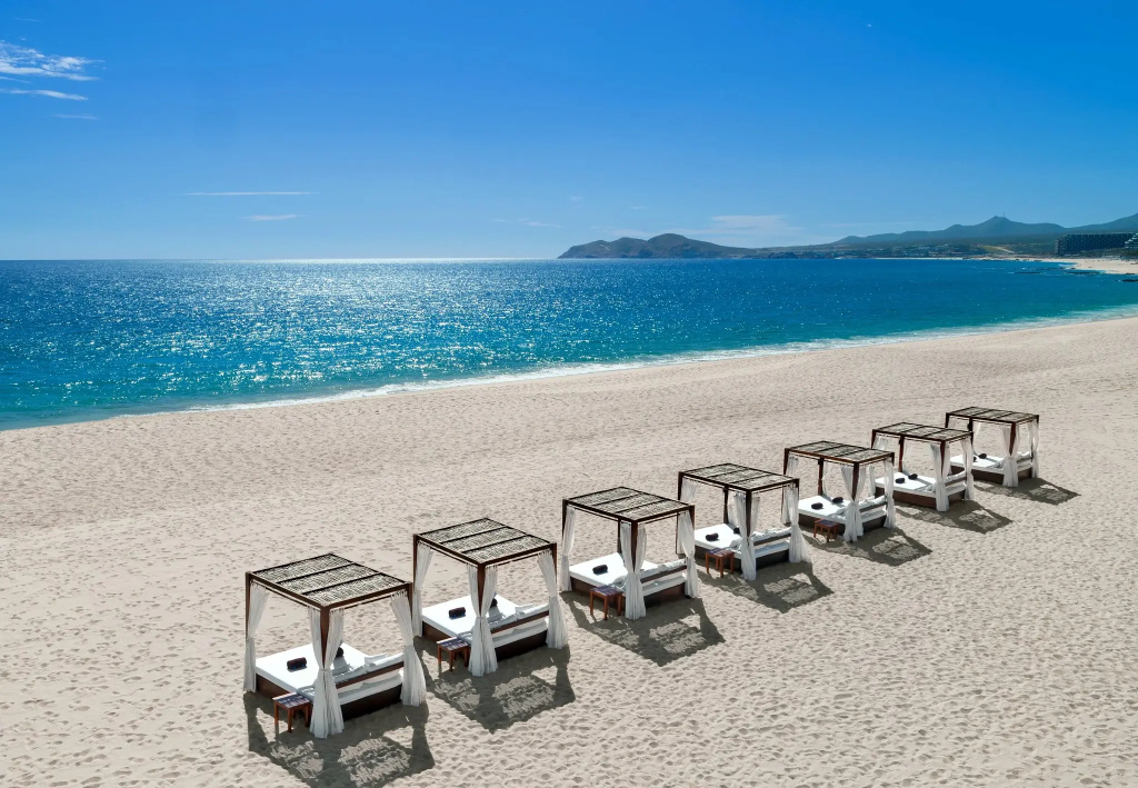 Beach & Waterfront