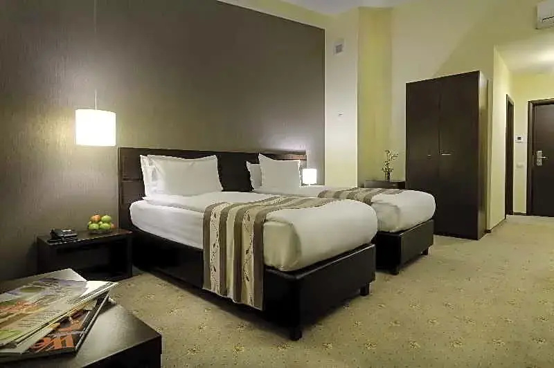 Golden Time Hotel - Chambres