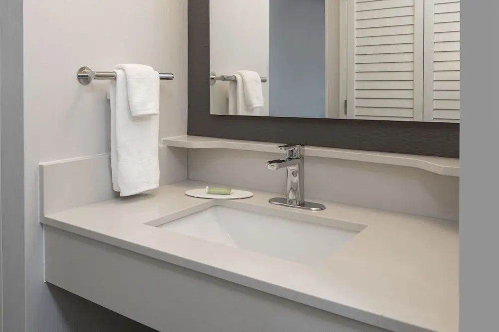 Courtyard by Marriott Decatur - Chambres