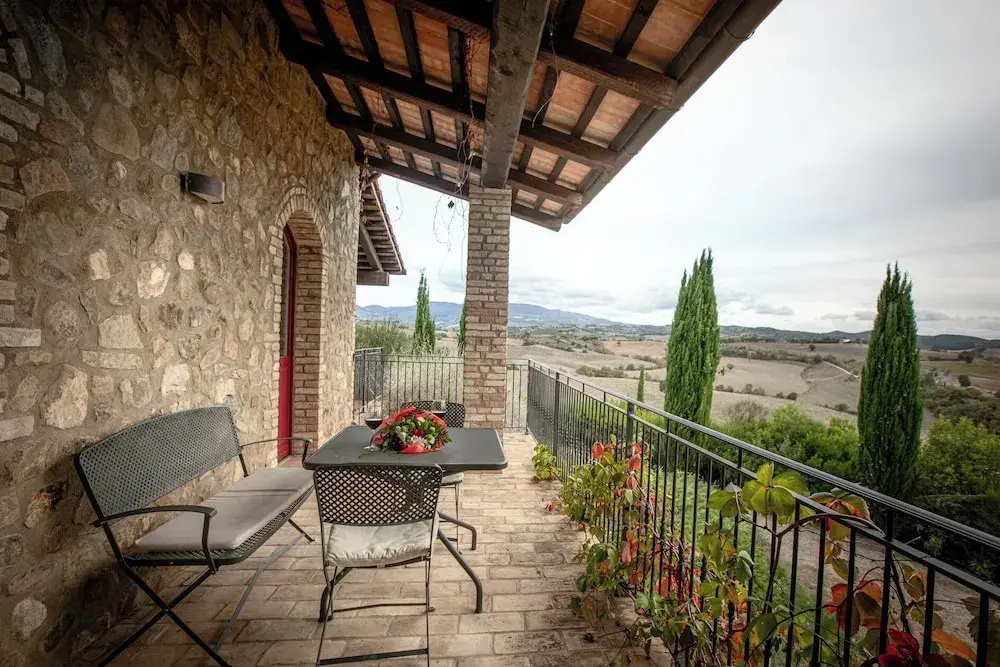 1 Bedroom Junior Suite with land view