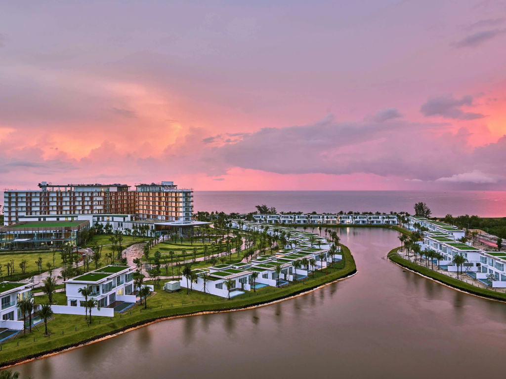 Курортный отель Mövenpick Resort Waverly Phu Quoc — фото