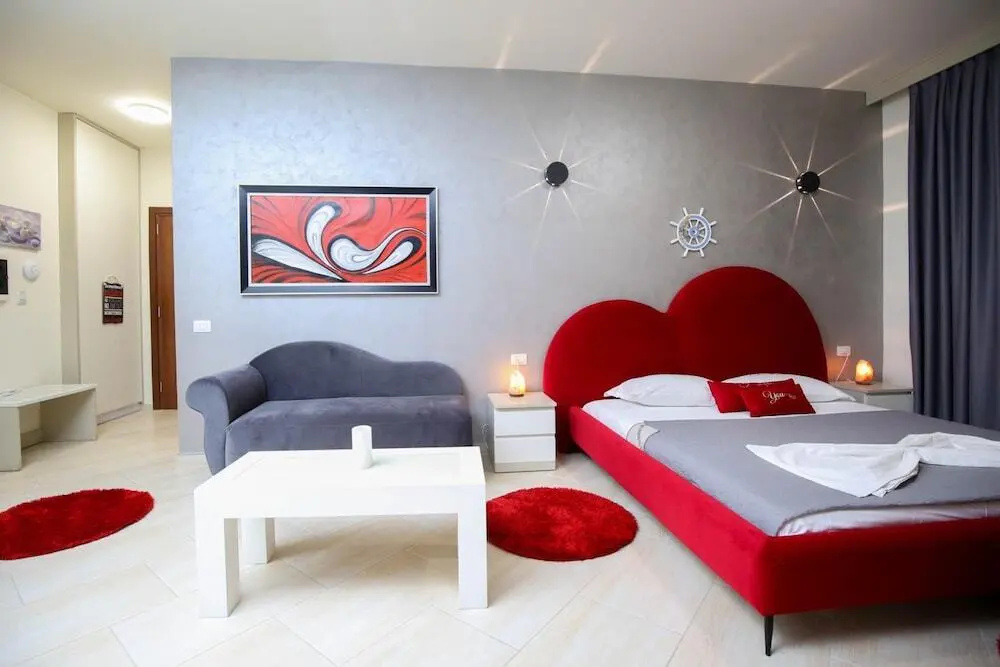 Stuart Rooms — 3