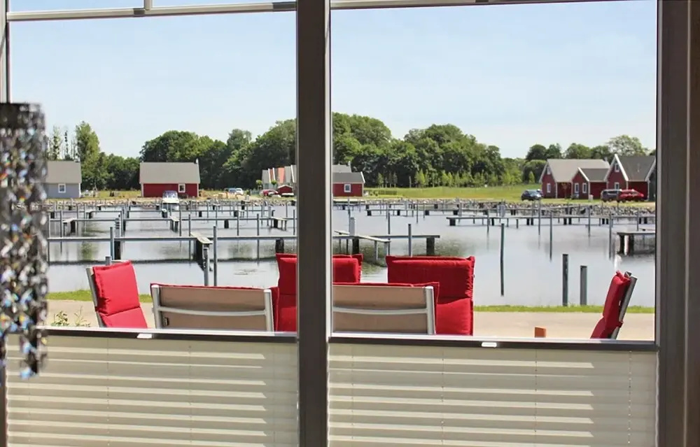 Stunning Home in Zerpenschleuse With 2 Bedrooms and Wifi