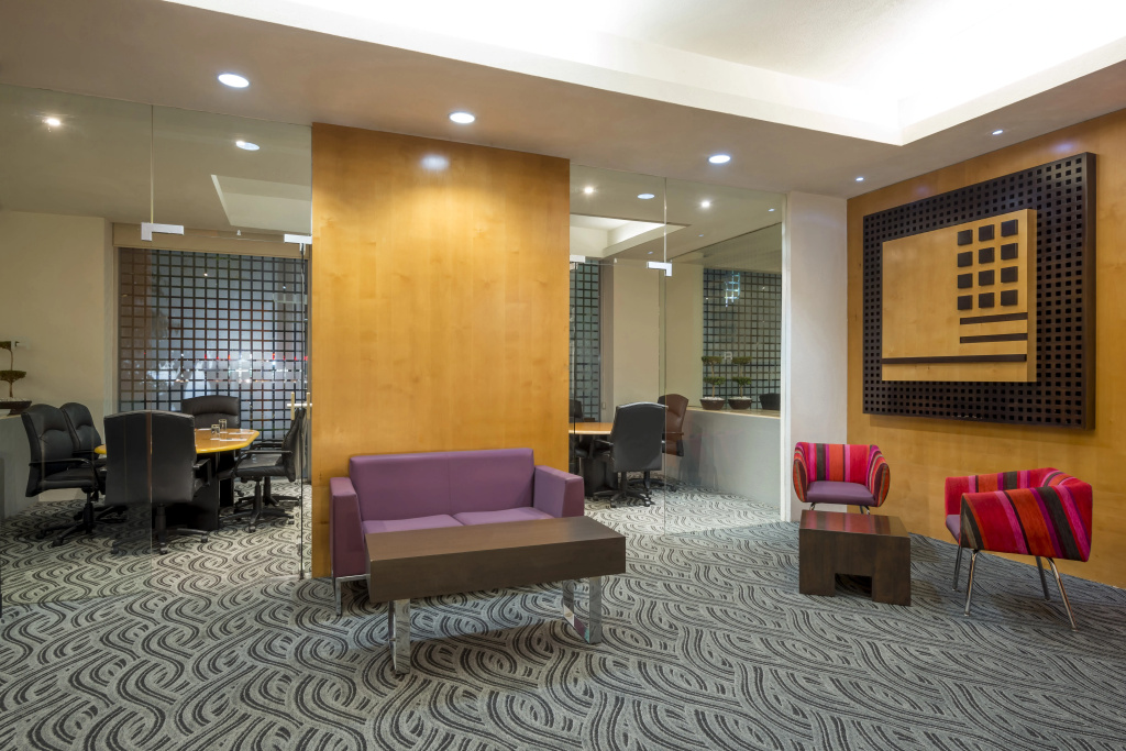 Lobby & Reception