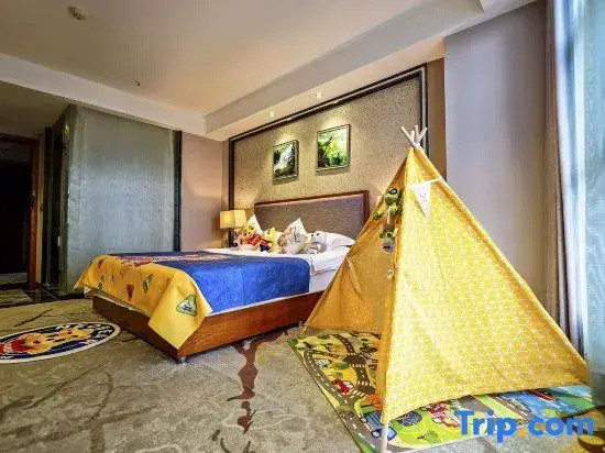 Standard Double Family room (full double bed)