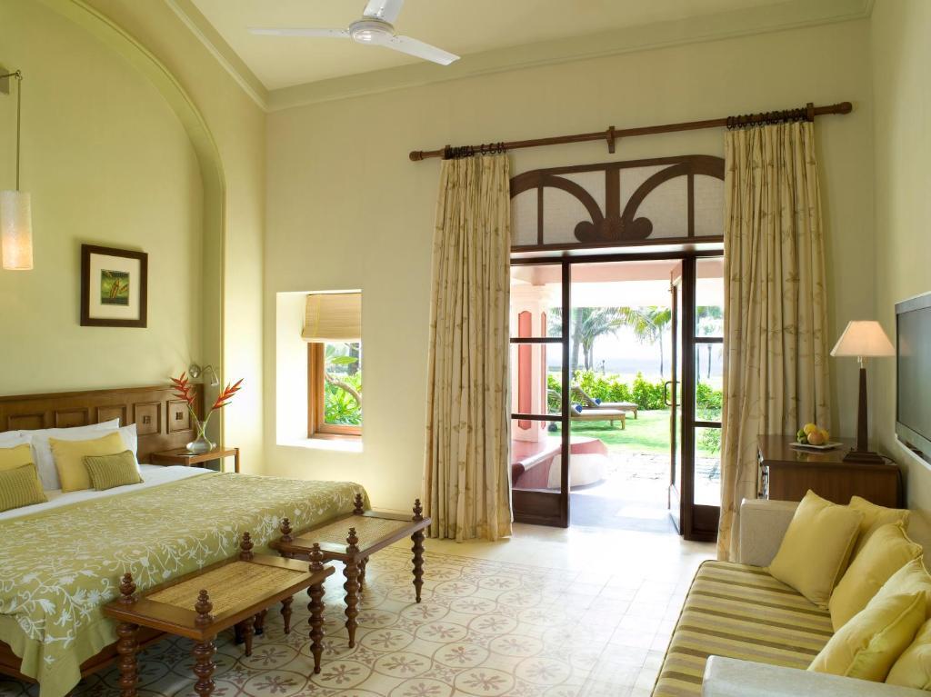 Taj Holiday Village Resort & Spa