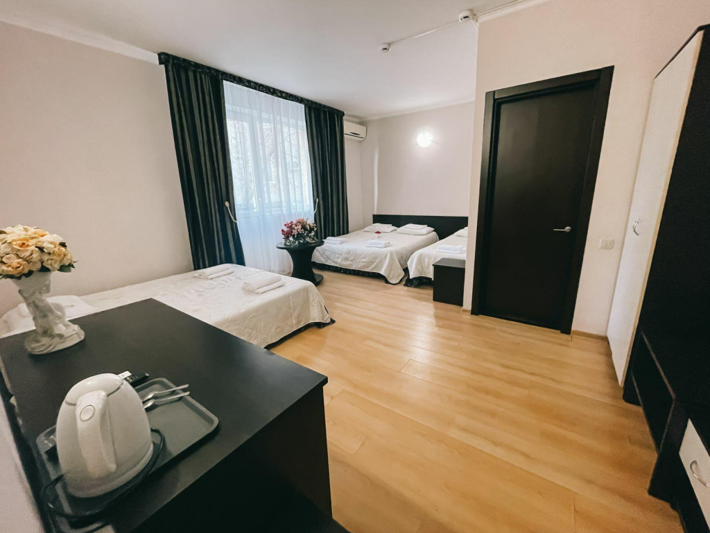 Hotel photo 12