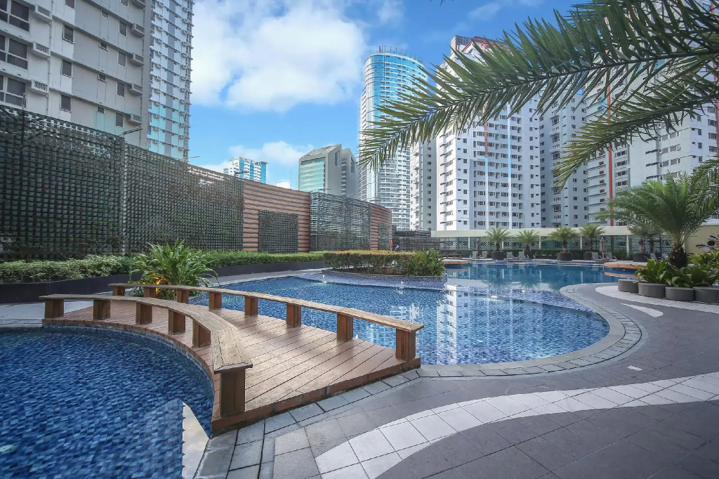 1 Bedroom Suite