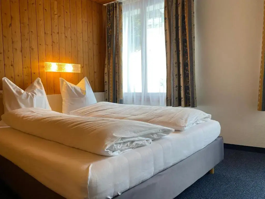 Diamant Zweisimmen in Zweisimmen - Chambres