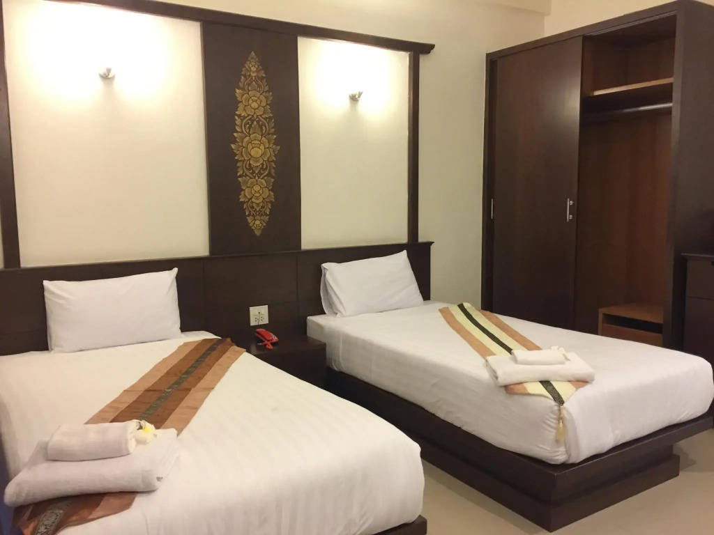 Deluxe Double room (twin beds)