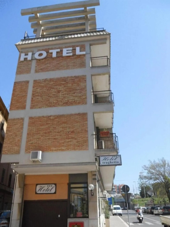Hotel photo 18